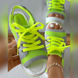 LaceUp™ - Damsandaler med snörning och plattform